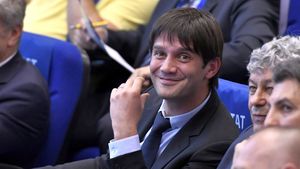 Prezentatoarea matinalului de la Digi, impresionată de Cristi Chivu! Ce gest a făcut soțul Adelinei Chivu pentru Oana Zamfir: "Îmi tremură mâinile! Ce mi-ai făcut!"