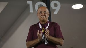 Cel mai bun om lui Dan Şucu de la Rapid e ca şi vândut de Giovanni Becali: „Îi plăteşte clauza de 4.000.000 de euro”