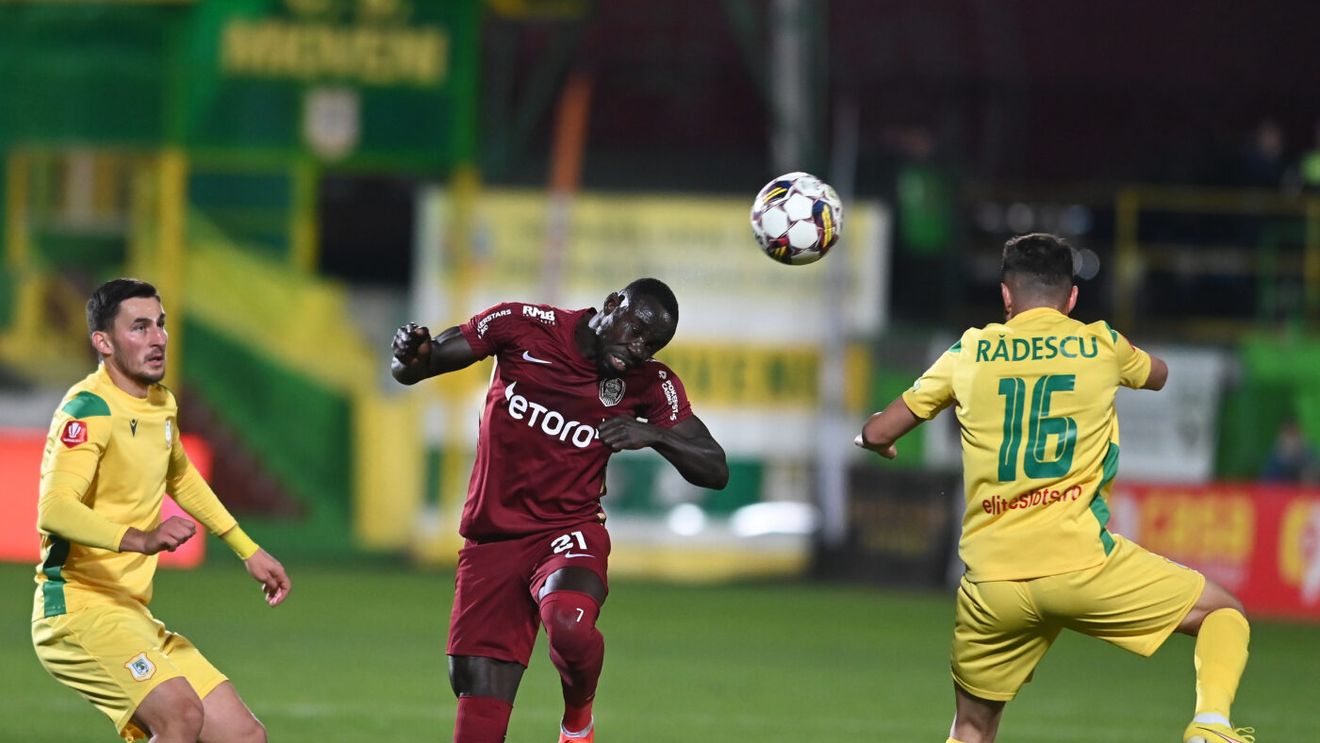 Care fotbalist dă mai bine cu capul? Cum arată clasamentul în Superliga știindu-se că fosta campioană CFR Cluj era expertă la fazele fixe | SPECIAL