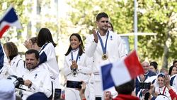 „Maestrul picioarelor și al mâinilor”. Povestea senzațională a unui talent fotbalistic ajuns dublu campion olimpic într-un alt sport