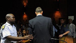 Pistorius rămâne încarcerat!** Parchetul se pregătește să solicite schimbarea încadrării juridice a faptei în omor cu premeditare! Reacția oficială a lui Oscar