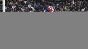 "Transformarea fotbaliștilor de la FCSB", partea a treia. Becali, uimit de modul în care se prezintă unul dintre jucătorii importanți: "M-a impresionat. A devenit cerb!"