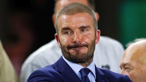 David Beckham a primit un cadou inedit de Valentine's Day de la soția sa, Victoria! Superstarul și-a șocat fanii pe Instagram