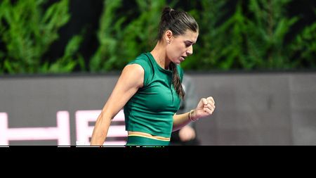 Victorie fabuloasă și calificare în sferturi, la Dubai, pentru Sorana Cîrstea! A învins două jucătoare din SUA într-o singură zi