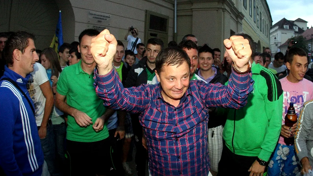 Fostul președinte al clubului de fotbal CSU Voința Sibiu, reținut pentru luare de mită
