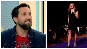 Dani Oțil, declarație bombă despre Simona Halep într-o discuție cu Mihai Bobonete: „Ai văzut ce craci are în rochie?” Reacția vedetei din Las Fierbinți e genială | VIDEO