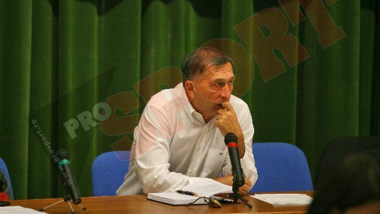 "Vrem să schimbăm lista FIFA, nu ne venea să credem ce am găsit acolo"** Cu cine va lucra Ion Crăciunescu la CCA