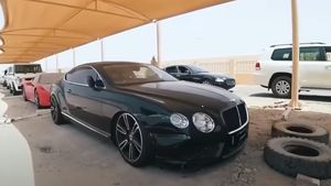 Cum arată impresionantul cimitir al mașinilor de lux. A fost descoperit în Dubai și sunt trei mii de bolizi, printre care Ferrari, Lamborghini, Rolls-Royce sau Bentley! Cine și de ce a abandonat „bestiile”