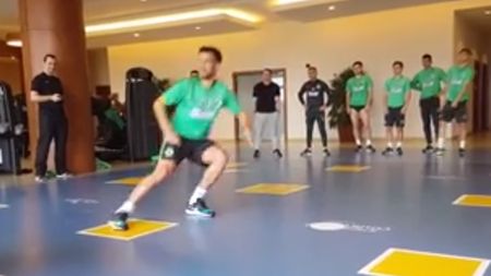 "Sunt meseriași, toată lumea vede asta" VIDEO Steliștii i-au "convins" și pe rivali cu metodele lor