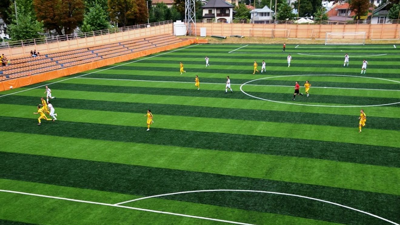 Nu este voie să jucăm fotbal nici măcar de plăcere. Care este avertismentul Ministrului de Interne după intrarea în vigoare a celei de-a treia ordonanțe militare