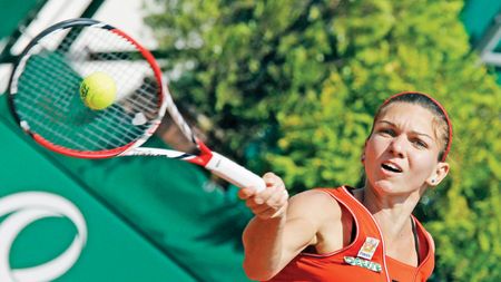 A învins-o oboseala! Simona Halep a abandonat în timpul disputei cu Flavia Pennetta