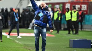 Eroul lui Marius Șumudică pe care nimeni n-ar fi pariat un cent: lista giuleștenilor cu contribuții majore în Rapid - Dinamo 1-0 și elevii lui Kopic care merită scoși urgent la tablă!