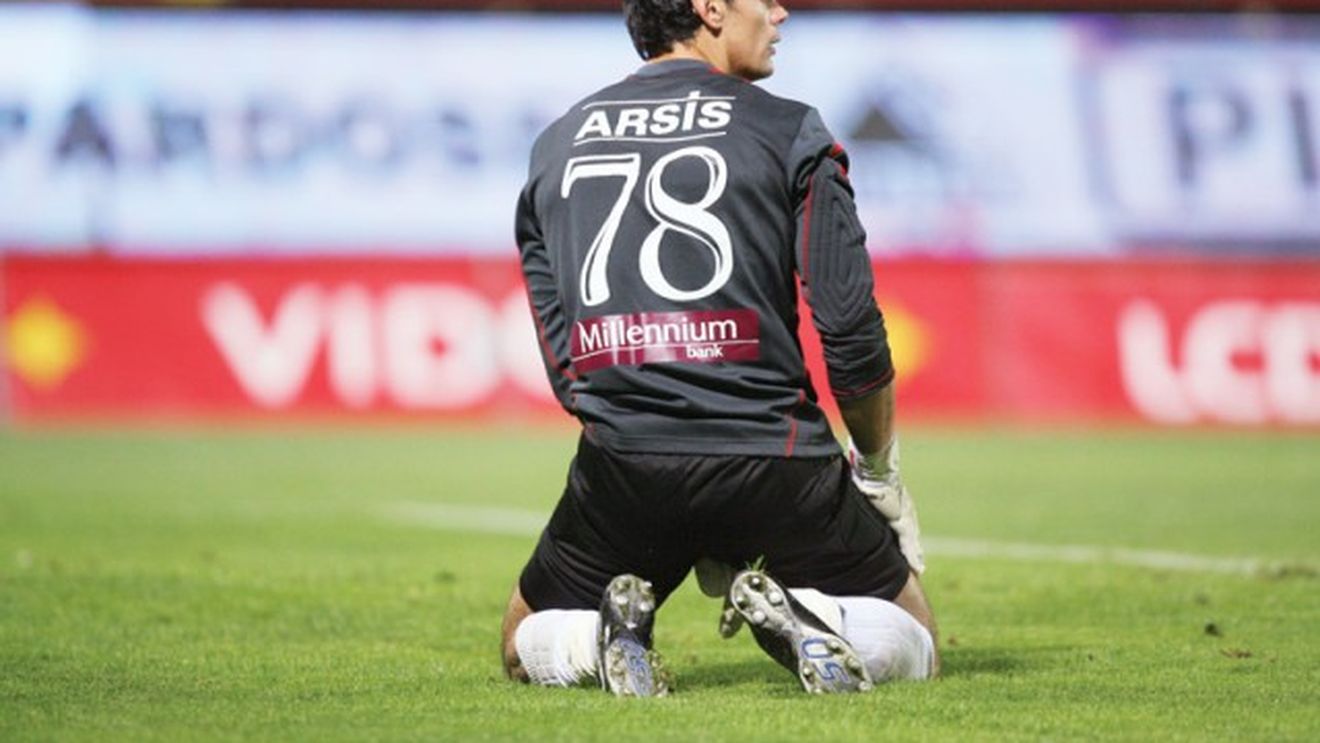 "Peseiro l-a adus pe Pardo, să facă juma-juma banii"