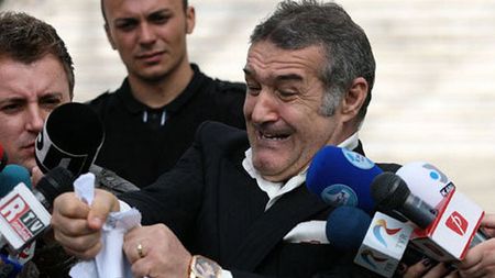 Rui Duarte îi răspunde dur lui Gigi Becali!** Fundașul dă de pământ cu patronul Stelei după ce a fost acuzat de BLAT: "Ar trebui dus la circ!"