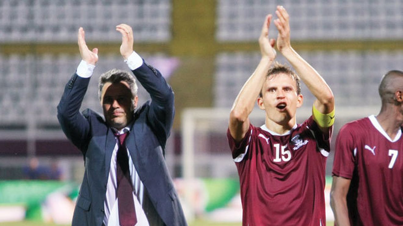 L-a reactivat pe Lazăr!** Copos a discutat ieri cu "Vamă" și Șumi și l-a readus pe mijlocaș în lot