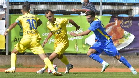 Cadou de Crăciun pentru Dorinel Munteanu! SC Oțelul a bifat a doua achiziție în această iarnă. Mijlocașul, luat de la adversară la play-off