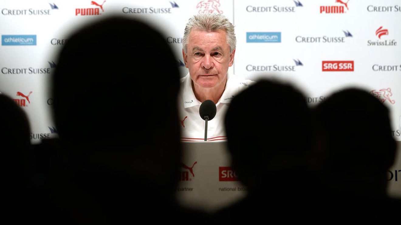 Hitzfeld și-a anunțat retragerea din activitate. Cariera fenomenală a antrenorului care a dus Elveția în optimile CM