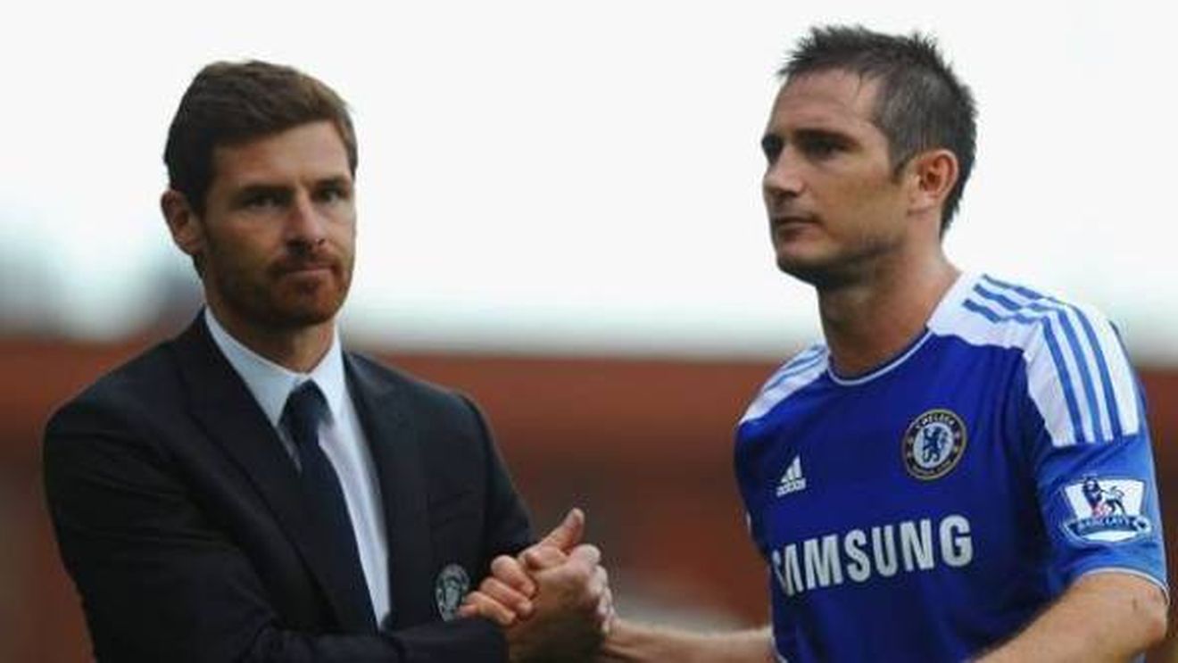 Moare, dar pe mâna lui!** Șefii îi arată pisica Mou, el l-a pus la zid pe unul dintre capii vestiarului: "Nu trebuie să vorbim, nu suntem căsătoriți"