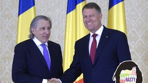 Năstase, 7 dorințe la 70 de ani. "Vreau o lege contra cerșitului, să nu mai văd copii pe străzi. Sunt folosiți!" Ce cuvânt rusesc vrea să scoată din limba română, prin referendum | VIDEO 