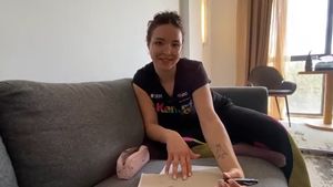 Handbalista de lot național, cu mama celebră în acest sport, e pasionată de animație. „Dau goluri și desenez numai cu stânga”, povestea Alicei Gogîrlă care în 2021 a părăsit CSM București pentru Vâlcea natală. EXCLUSIV
