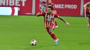 „Strategia Simona Halep”, varianta prin care Cosmin Matei vrea să scape din scandalul de dopaj! Nu a cerut testul B, trimite proba la un laborator din Ungaria pentru a verifica dacă există contaminare și așteaptă decizia finală. EXCLUSIV