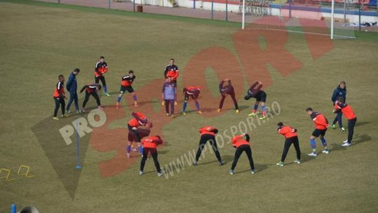 Tănase s-a antrenat singur