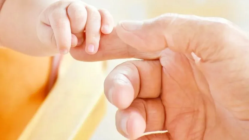 Mărturii terifiante ale mamei unui bebeluș depistat pozitiv cu coronavirus, la Timișoara: 'Am trăit două zile un film de groază'