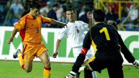 Naționala se întoarce după 14 ani la Craiova, unde nu a pierdut! Ultimul joc în Bănie, asistența record de la antrenamentul dinaintea meciului cu Bosnia, episodul "Flora" și reușitele lui Dudu Georgescu, Mateuț, Cămătaru sau Hagi