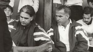 EXCLUSIV | A dus Steaua de trei ori în grupele Ligii Campionilor, a fost la CM 1994 și identifică bine jucătorii cu potențial. "Mi-a plăcut că a fost titularizat"