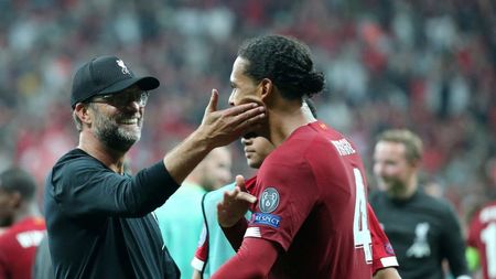 Top Pariu: Finala EFL Cup Chelsea – Liverpool se joacă la cota 1.80 » Pachetul Zilei ajunge la cota 19.64!