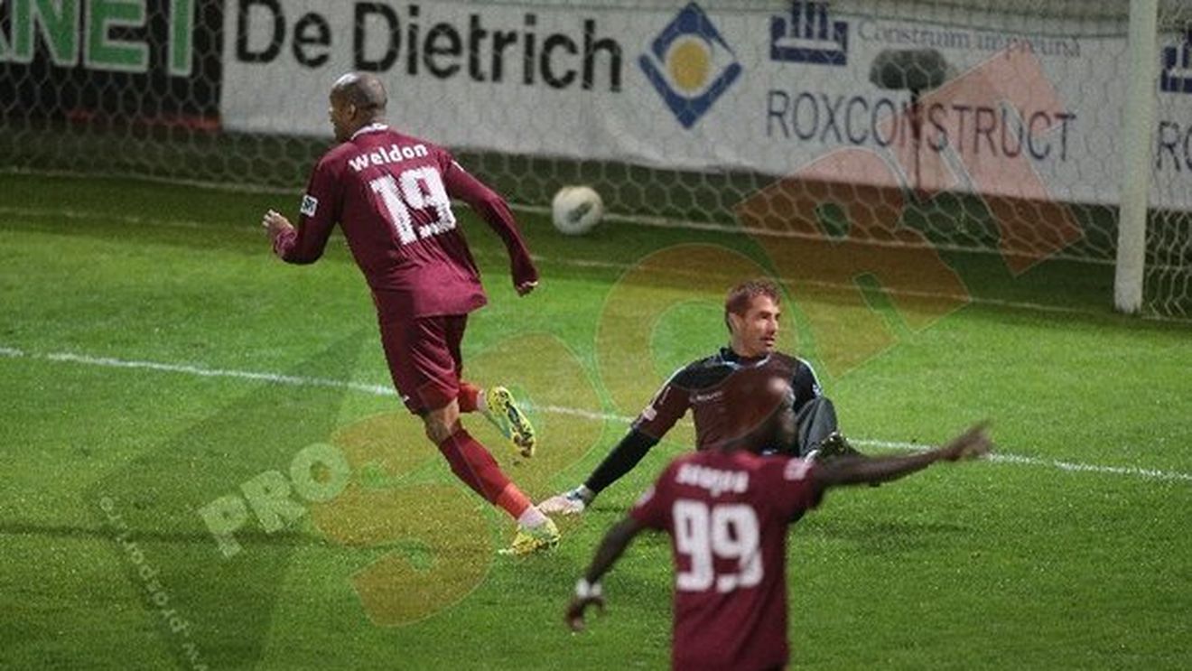 Kapetanos, out!** CFR a găsit vârful de careu de care are nevoie! Va face pereche cu Weldon