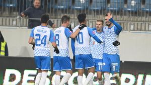 Familia fotbalistului de la Universitatea Craiova a fugit de război! „Toți am pierdut pe cineva”
