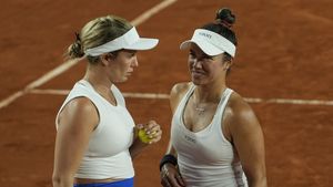 Controversata jucătoare de tenis s-a fotografiat la plajă, în costum de baie: „Vacanță de 5 stele”