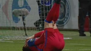 Marica le-a dat emoții steliștilor, după ce Tincu l-a lovit peste genunchiul stâng. Reghecampf l-a schimbat imediat: "Sunt sănătos, dar cred că a fost penalty"