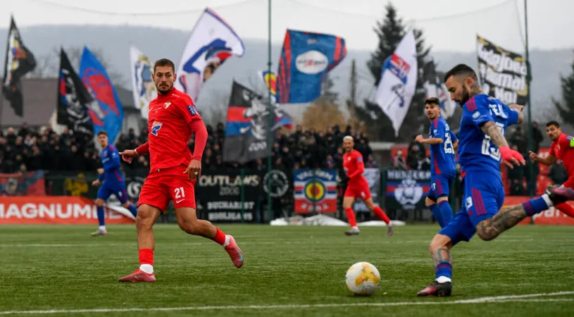 Jocul FC Bacău - Steaua încheie etapa a 3-a a Ligii 2, una cu toate celelalte partide programate sâmbăta. Cele două echipe rămase favorite în privința televizării