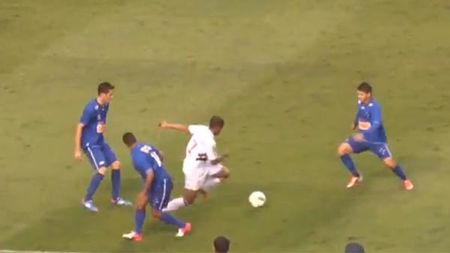 VIDEO de 45 de milioane de euro!** Toată lumea a uitat de Neymar și abia așteaptă să-l vadă pe Lucas Moura în Europa! Fază de FIFA 13