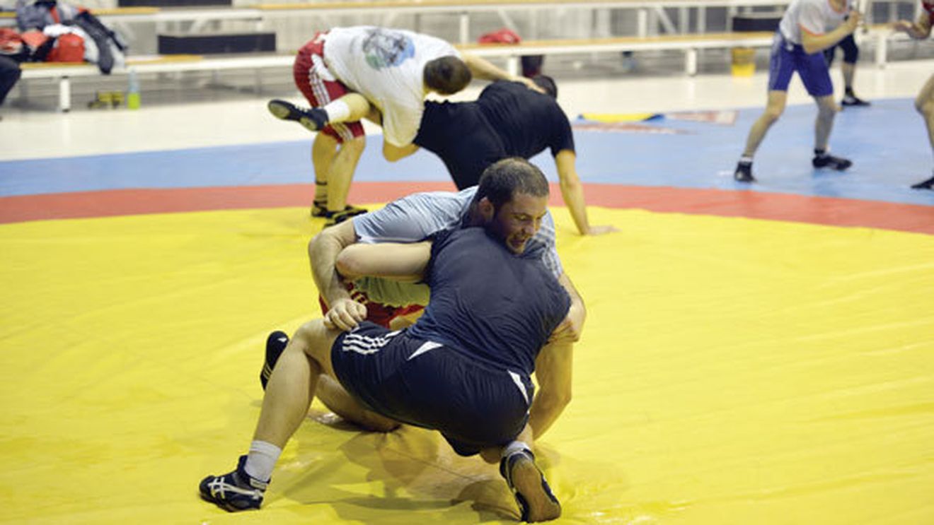 Adrian Moise, locul 5 la Campionatele Europene de lupte libere