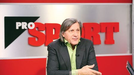 Năstase, scene PENIBILE pe aeroport!** "Ești un prost, vrei să te bat?!"