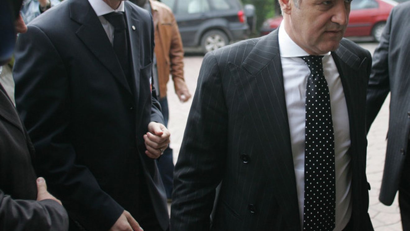 Gigi Becali: "E posibil ca Meme să vină" Vezi cum au luat cei doi legătura