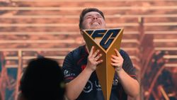Performanță! Un român este noul campion mondial la EA Sports FC Pro, fostul joc FIFA!