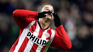 Ronaldo 'n-a mirosit' așa ceva!** VIDEO Execuția lui Afellay a uimit Pământul!