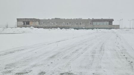 Imagini incredibile de la Buftea, unde la 12:00 ar trebui să înceapă meciul CS Dinamo - Sepsi