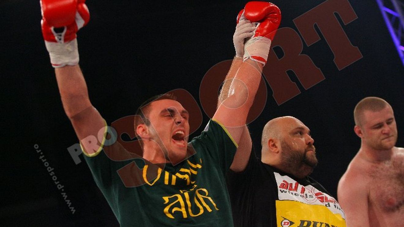 SUPER FOTO** Bogdan Stoica, vedetă la "Flamaropol"