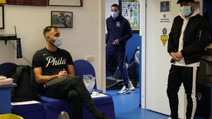 FC Viitorul s-a reunit! Mircea Rednic a renunțat la doi fotbaliști și a chemat juniorii la echipă | VIDEO