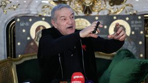 Gigi Becali, sub presiune! Liderul galeriei de la FCSB vrea cu orice preț cel mai bun fundaș din România: „Dacă ai posibilitatea să-l iei, atunci ia-l!”
