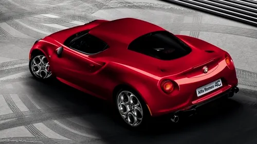 Alfa Romeo 4C va fi prezentat în premieră mondială la Salonul Auto de la Geneva 2013