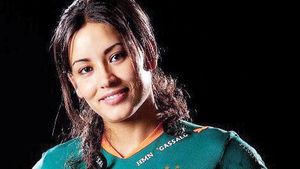 Chebbah, frumoasa sperietoare!** Impresionează prin tehnica pe care o posedă și prin agilitatea de a pătrunde prin apărările adverse