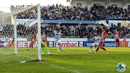 Varianta Corvinului pentru disputarea jocurilor de acasă atunci când va începe construcția noului ”Michael Klein”: ”Noi de asta am promovat.” Starea proiectului noului stadion