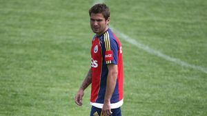 Mutu, înțeles de toată lumea pentru lipsa de formă:** "Cesena ar trebui să se adapteze la el! E ca un pictor nevoit să poarte coif de zugrav"