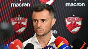 Titularul de la Dinamo care luptă cu un virus. Andrei Nicolescu: „Îl are de 40 de zile. Îl omoară”
